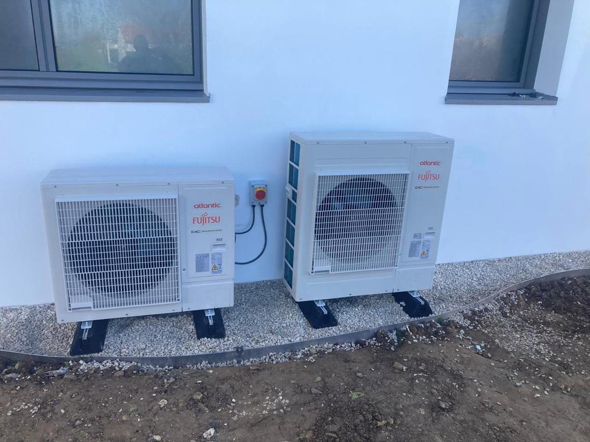 Installation de pompes à chaleur par ABR Électricité, installateur QualiPAC près de Rochefort